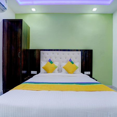 Hotel The Orient Tree, Agra Agra  Dış mekan fotoğraf