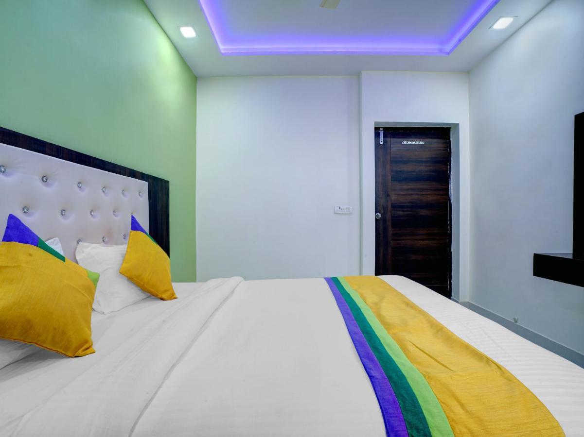 Hotel The Orient Tree, Agra Agra  Dış mekan fotoğraf