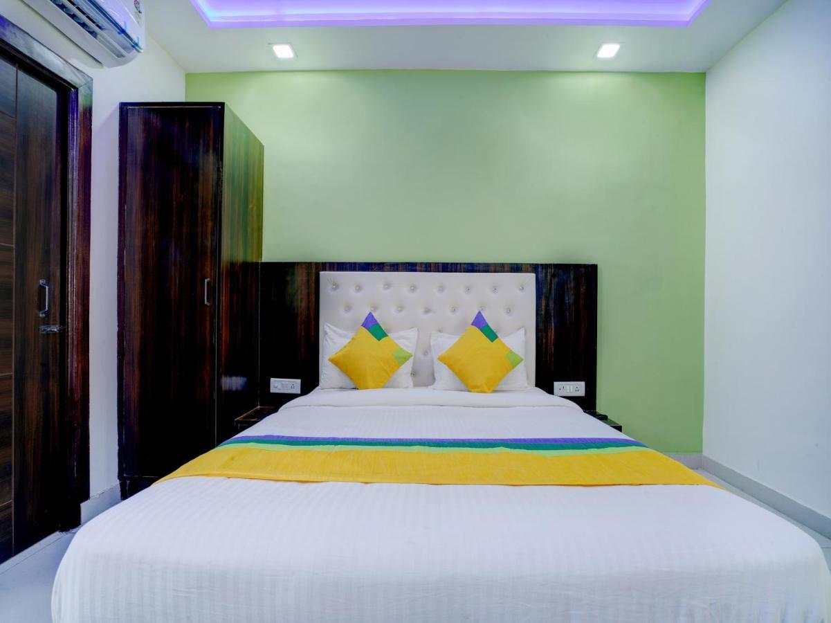 Hotel The Orient Tree, Agra Agra  Dış mekan fotoğraf