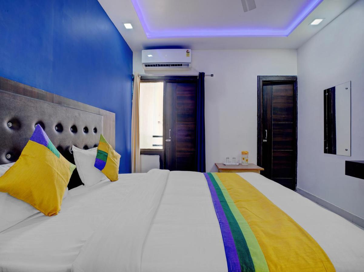 Hotel The Orient Tree, Agra Agra  Dış mekan fotoğraf