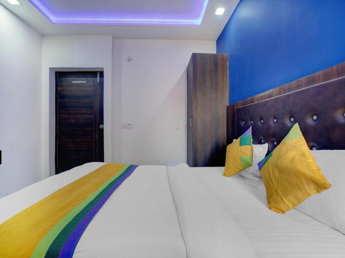 Hotel The Orient Tree, Agra Agra  Dış mekan fotoğraf
